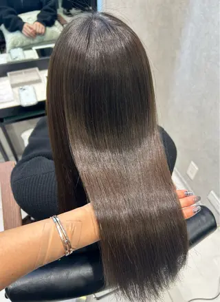 カラー 透明感カラー💙 束感まつげ🪼海月のヘアスタイル