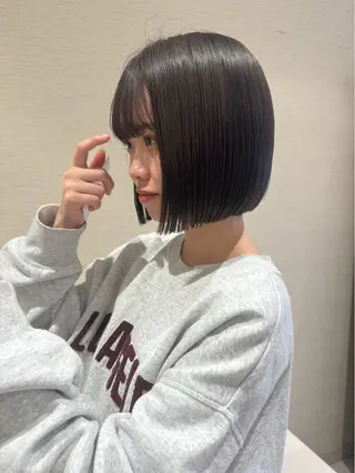 ロング パーマ さら艶ストレート 🩶Suzuneのヘアスタイル