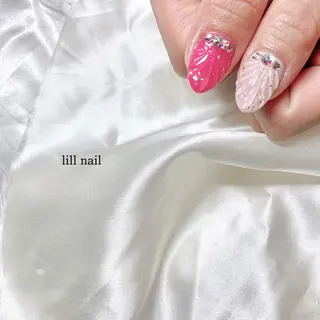 ミディアム pllia beautyのネイルデザイン