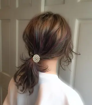 セミロング カラー ホワイト&レイヤーカ ットエクステ長畠俊輔のヘアスタイル