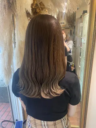 セミロング カラー 透明感カラー/韓国 ヘア🩶yuri🩵のヘアスタイル