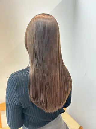 ロング カラー ヘアアレンジ yuka .のヘアスタイル