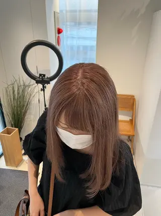 セミロング カラー 艶髪ブリーチ/レイヤ ー/竹本幸希のヘアスタイル