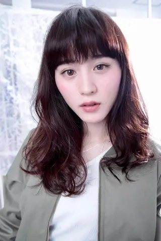 ロング カラー 江崎 わか子のヘアスタイル