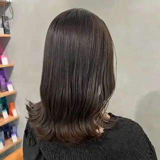 ミディアム カラー 🫧オリーブ/赤み消 し/暗髪🫧野本麗奈のヘアスタイル