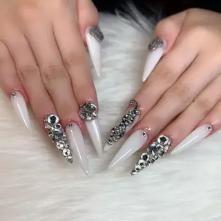 ロング ネイル nail salon azuのネイルデザイン