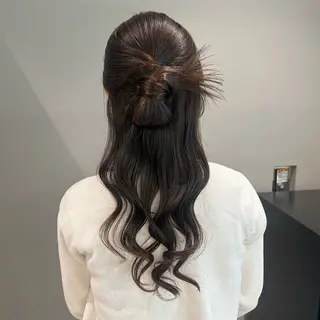 セミロング ヘアアレンジ ブリーチなしベージュ /ヘアセット/ミユのヘアスタイル