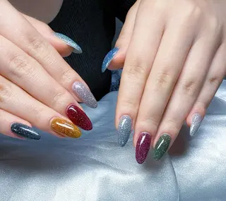 ネイル UniqueNail 長さだし専門店のネイルデザイン