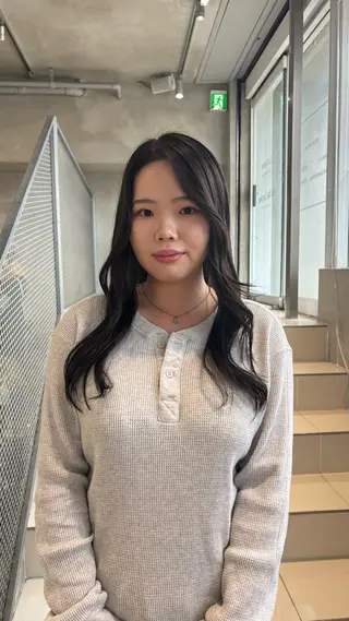 ロング 透明感モテ髪🩷 ヒナノのヘアスタイル