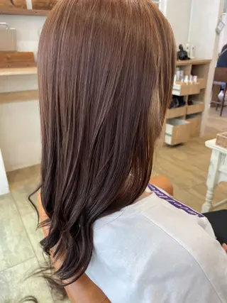 ロング カラー 上田 早恵のヘアスタイル