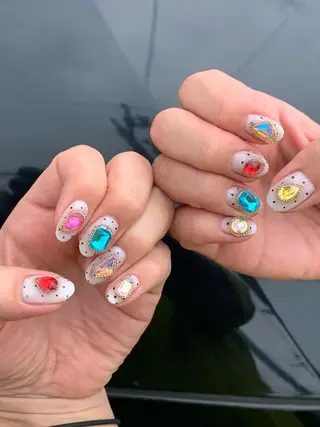 ネイル 大崎 奈々のネイルデザイン
