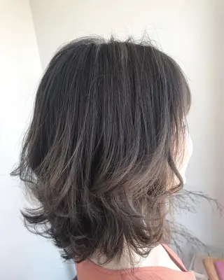 ミディアム カラー 大嶋 宏隆のヘアスタイル