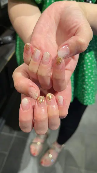 ネイル 鈴木 里奈のネイルデザイン