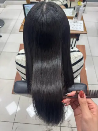 ロング HAREru.Smart Salon所属・透明感カラー/ ハイトーン/さくらのヘアスタイル