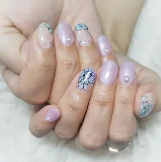 ネイル 近藤 美春のネイルデザイン