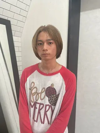 ショート カラー メンズ 山本 真之介のヘアスタイル