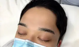 メンズ アイブロウ 韓国式まつ毛×眉毛専門店 WHITE LASH所属・槇山 唯の眉毛・アイブロウイメージ