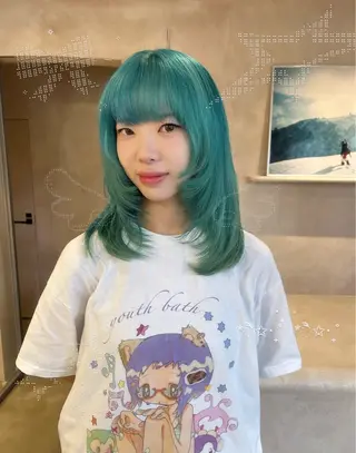 セミロング カラー Bërg所属・Bërg mimi ‎ ౨ৎ⋆のヘアスタイル