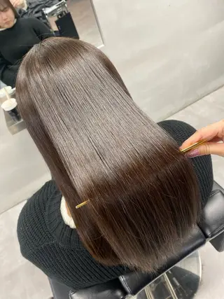 ロング 艶髪/縮毛矯正 🫧辻野海羽のヘアスタイル