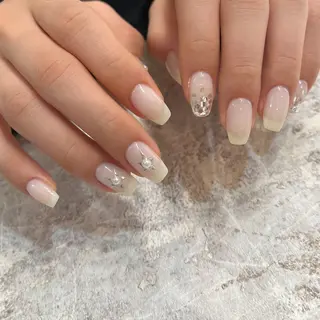 ネイル 黒沢 直子のネイルデザイン