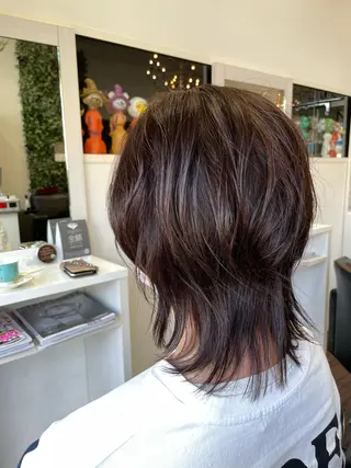 ミディアム SHINYA シンヤヘアーズのヘアスタイル