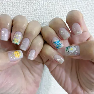 ネイル minimus._.nails(votre salon)所属・Kyu Yui(🇹🇼)のネイルデザイン