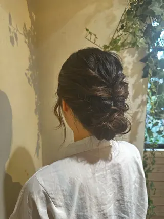 ヘアアレンジ 岡本 葵のヘアスタイル