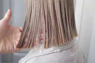 ショート カラー suvvy hairsalonのヘアスタイル