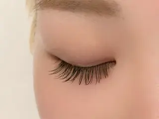 マツエク・マツパ BEAUTYLASH 京橋店　石原の眉毛・アイブロウイメージ