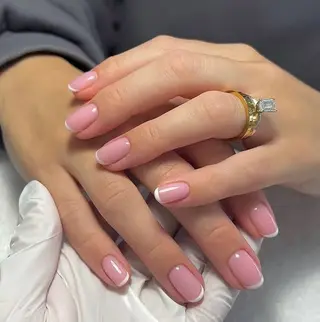 ネイル 高木 維麗絲のネイルデザイン