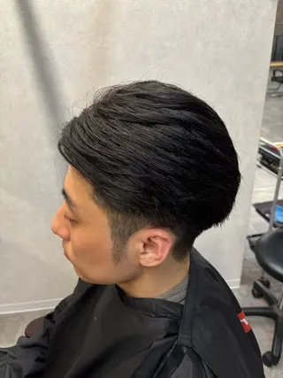 ミディアム Li L'西宮所属・メンズ専門 リョウのヘアスタイル