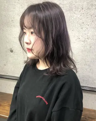 ミディアム カラー 江原 彩華のヘアスタイル
