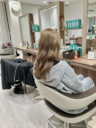 ロング カラー Re:st所属・Miyavi/カラー ショートボブのヘアスタイル