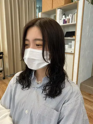 ミディアム パーマ ❤️パーマ美容師✂︎ 井口美緒のヘアスタイル