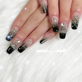 ネイル 🎀 Mayu 🎀痛ネイルのネイルデザイン