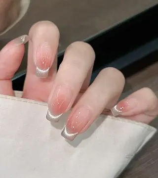 ネイル RAFFINE tennのネイルデザイン