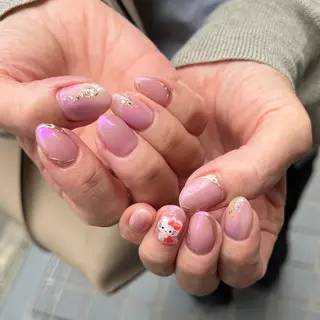 ネイル 河野 弥月のネイルデザイン