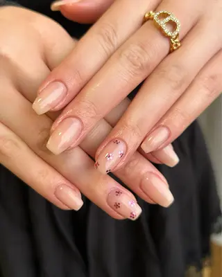 ネイル 山本 彩加のネイルデザイン