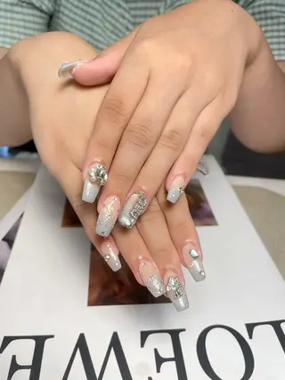 ネイル DigNail Moeのネイルデザイン