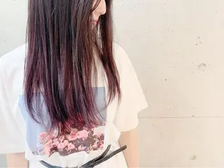 ロング カラー EMANON天神所属・Hitomi Ezakiのヘアスタイル