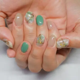 ネイル Flowers Tomomiのネイルデザイン