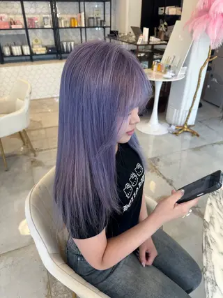 カラー RiA/髪質改善/ レイヤーカットのヘアスタイル