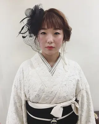 ミディアム ヘアアレンジ la fith所属・rico_by ヘアとアイブロウのヘアスタイル