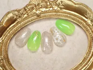 ネイル へぜリヒ ·もものネイルデザイン