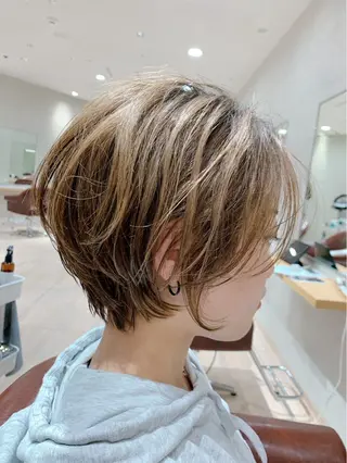 ショート カラー メンズ Number博多所属・宮里 蓮生のヘアスタイル