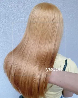 セミロング カラー yeope所属・ハイトーンカラー ブリーチ専門・天神のヘアスタイル