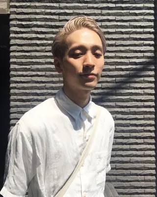 ショート カラー メンズ 山口 悟のヘアスタイル