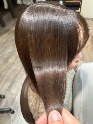 セミロング Michel by chainon    ミッシェルバイシェノン所属・美髪職人/傷ませない カラー/橋本拓弥のヘアスタイル