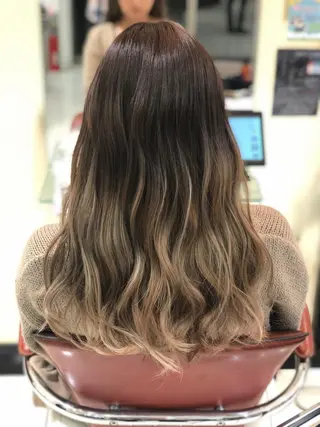 ロング カラー 井上 武輝のヘアスタイル