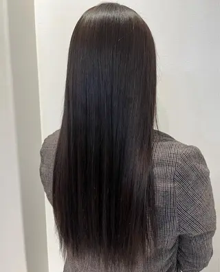 カラー 透明感カラー🦋艶髪 イヴカ💙のヘアスタイル